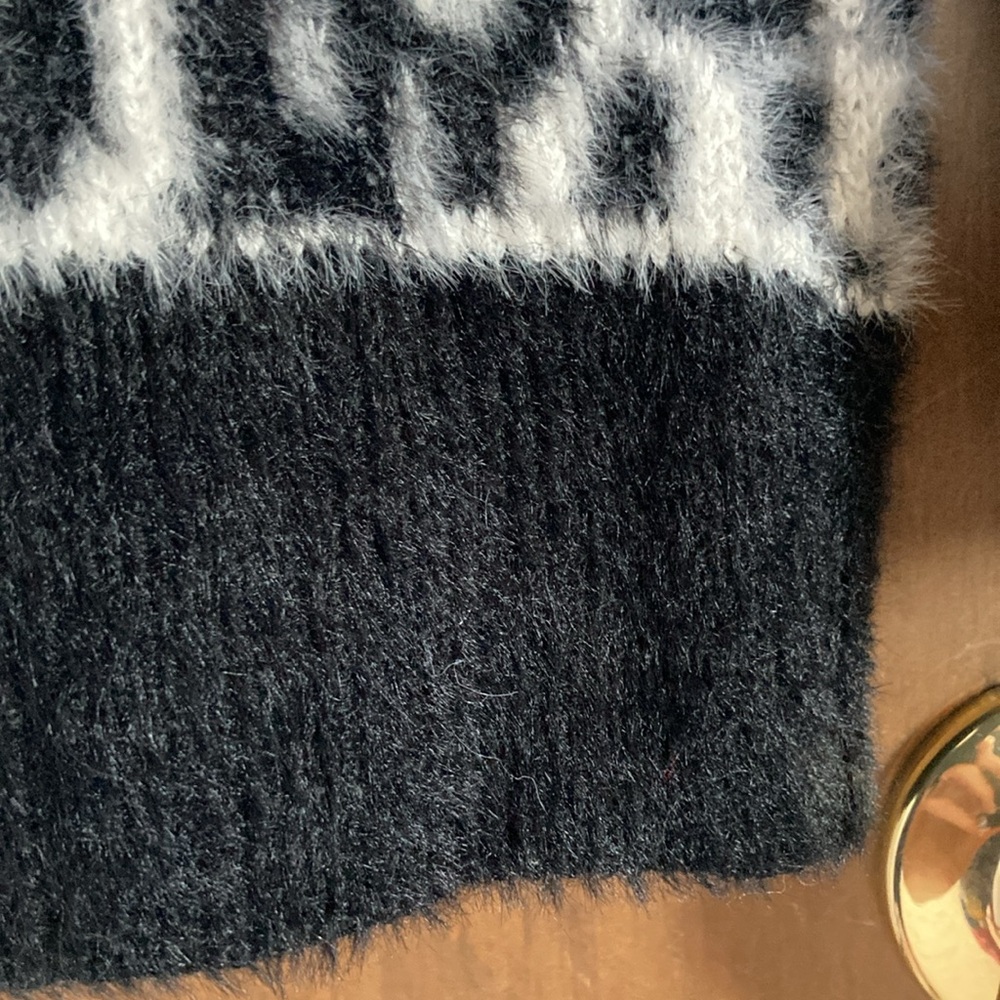 Skye’s the Limit sweater abstract animal print comfy soft neutral 2X - Picture 6 of 17